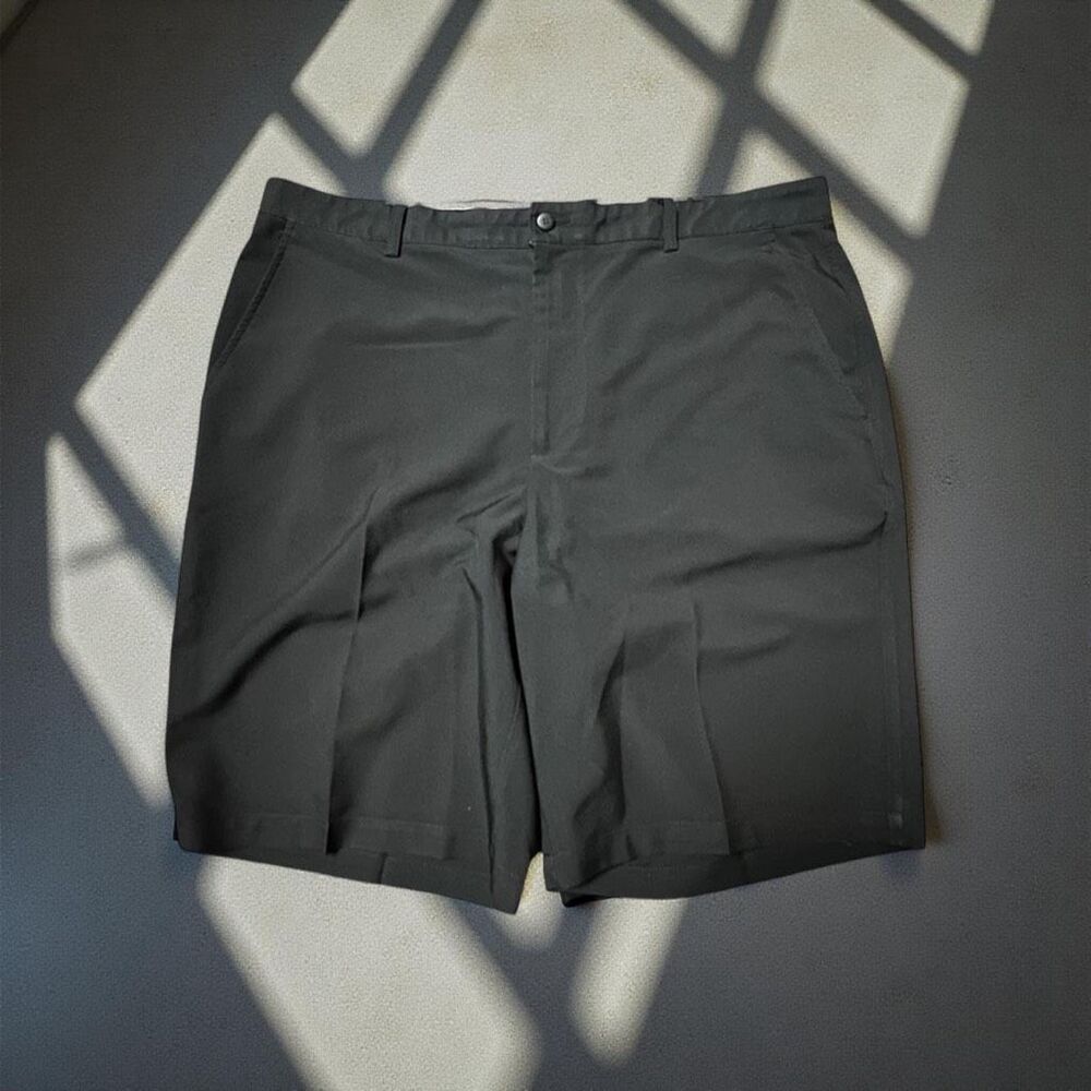 Footjoy Flat Front Lightweight Shorts 9" Inseam Size 40